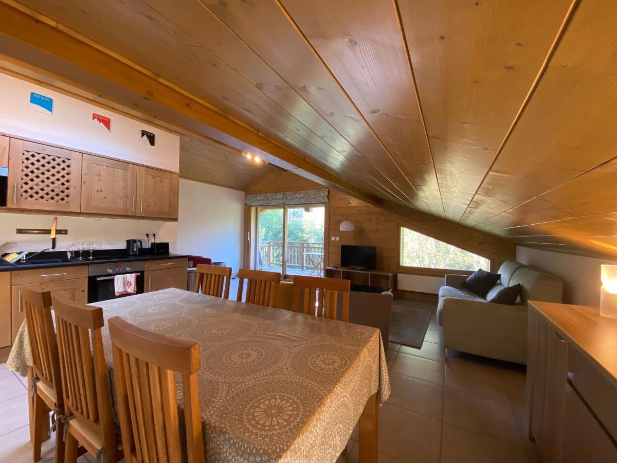 Modern 3 Bed Penthouse Apartment, Balcony & Garage, Close To Village & Ski Bus Samoens Exterior photo